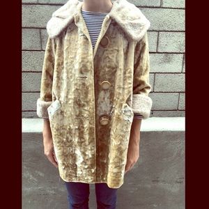 Vintage gold velvet coat!